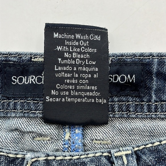 Source Of Wisdom Cuffed Low Rise Shorts Size 3 - Picture 10 of 16